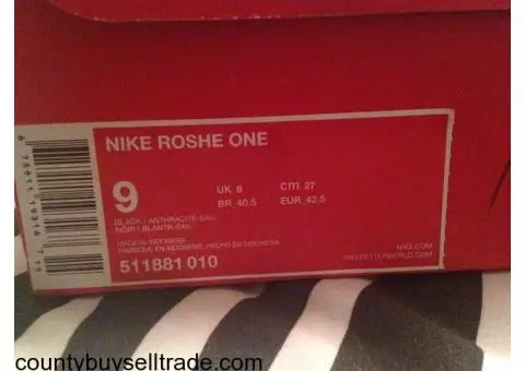 Nike roshes run