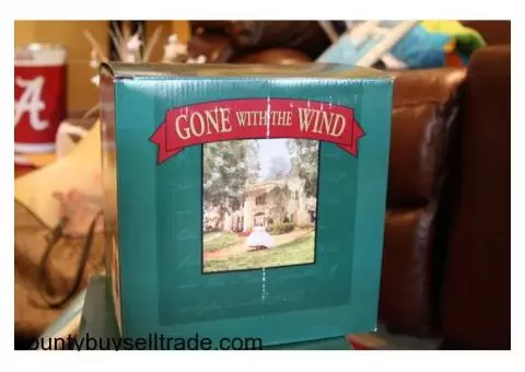 Gone with the Wind Belle Watling Music Box